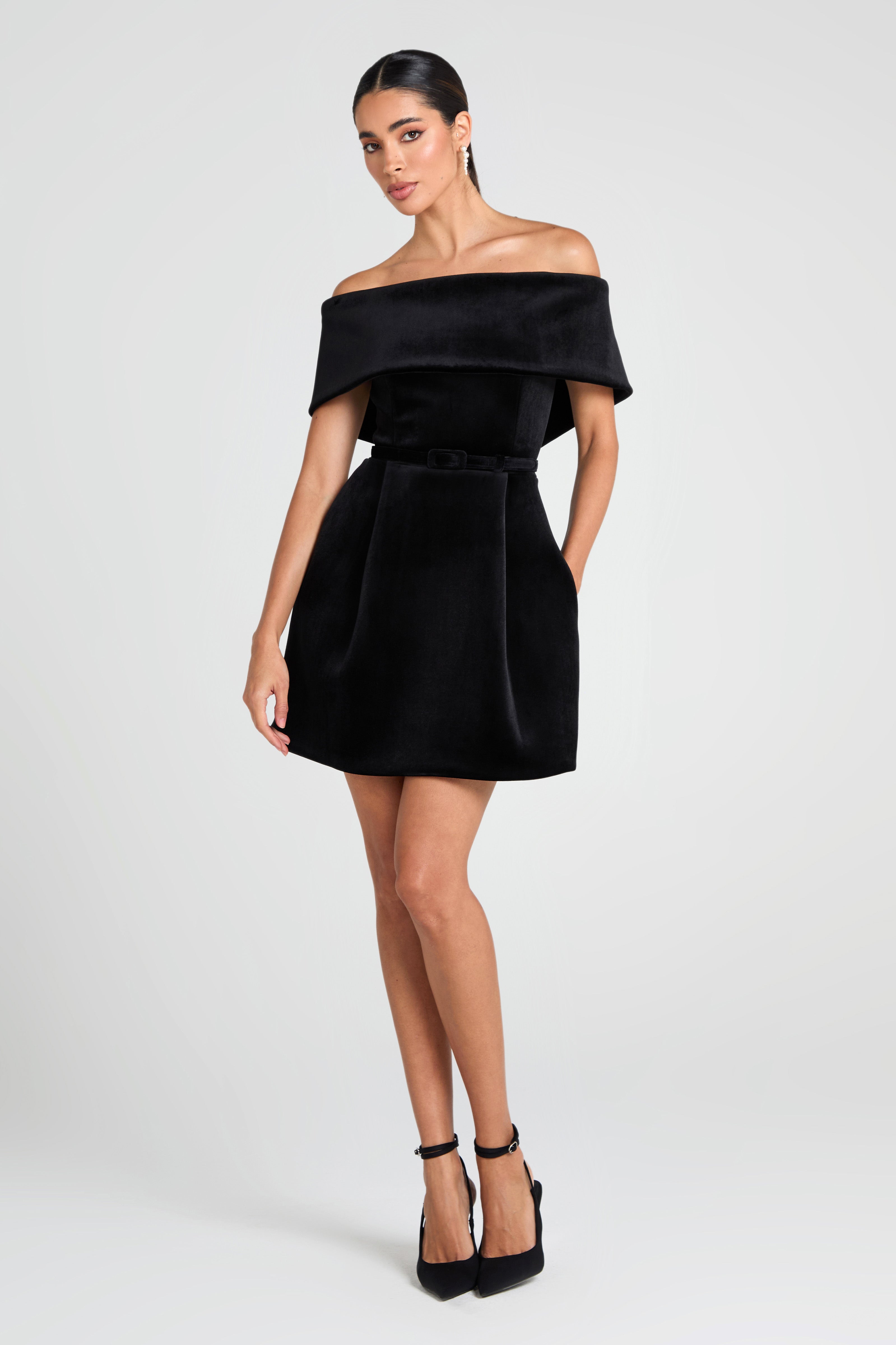 Carmen Black Elegant Dress for Women
