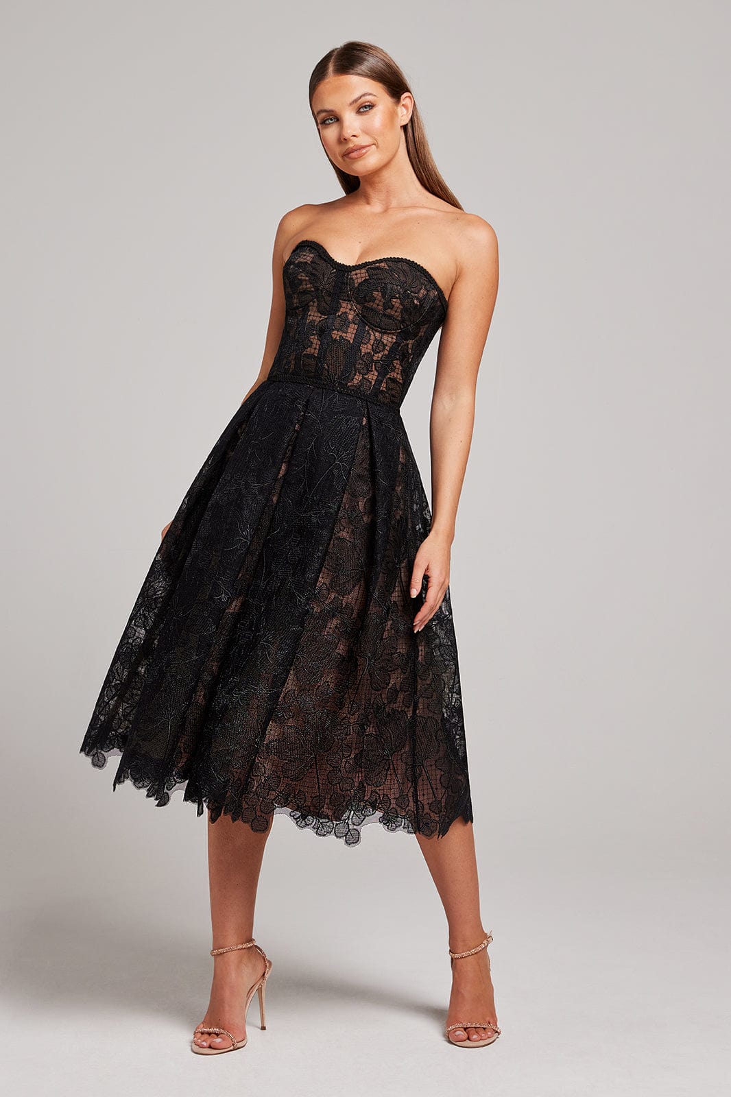 Elegant Black Olivia Dress for Evening Wear